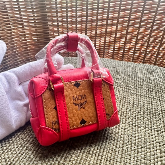 MCM Red and Tan mini Bag - Picture 3 of 13